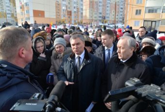 Встреча с жителями поселка Солнечный-2 Кировского района