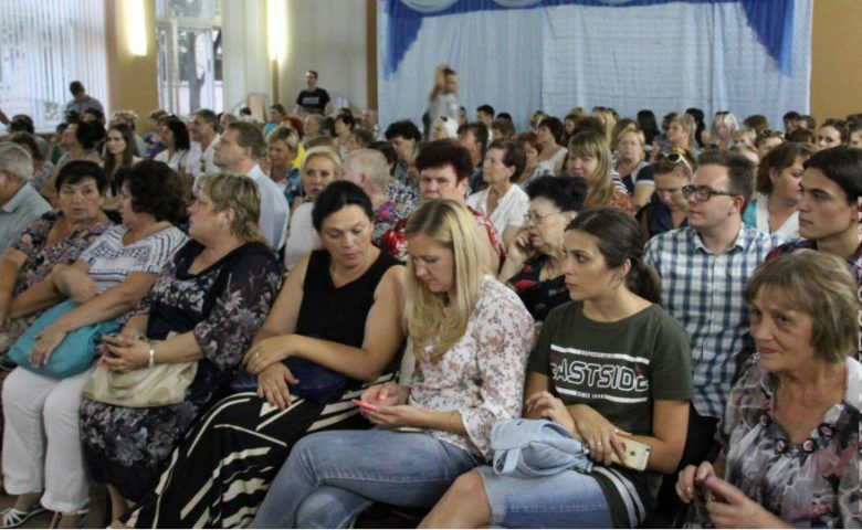 Поэтапное благоустройство реализуется в Комсомольском поселке