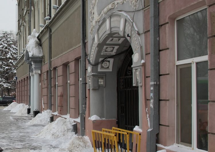 Доля доходов Саратова в городском бюджете снизилась в четыре раза