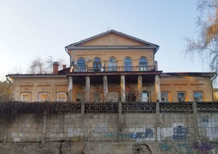 В Саратове начали проводить ревизию памятников федерального значения