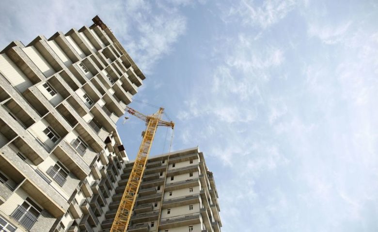 В рамках инвестиционных проектов Саратовской области будут достроены 16 проблемных домов