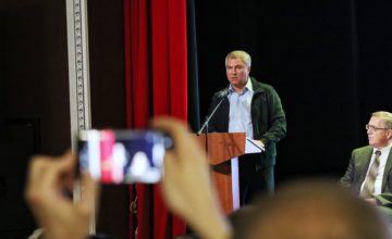 Вячеслав Володин прокомментировал вопросы развития районов области