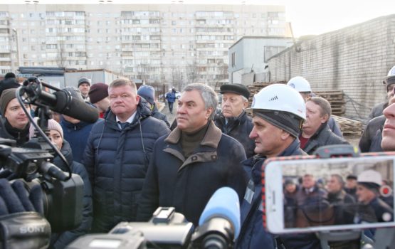 Вячеслав Володин сегодня будет работать в Саратовской области
