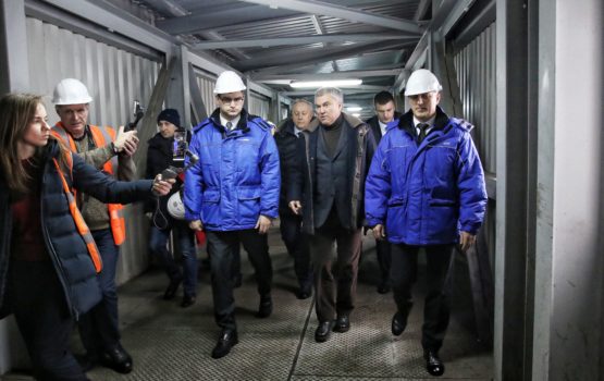 Вячеслав Володин посетил металлургический завод в Балакове