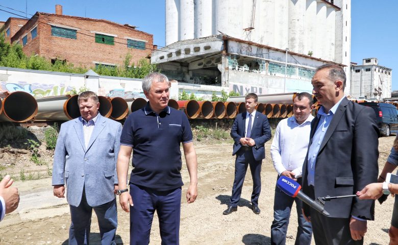 Вячеслав Володин о ремонте дорог Саратова.