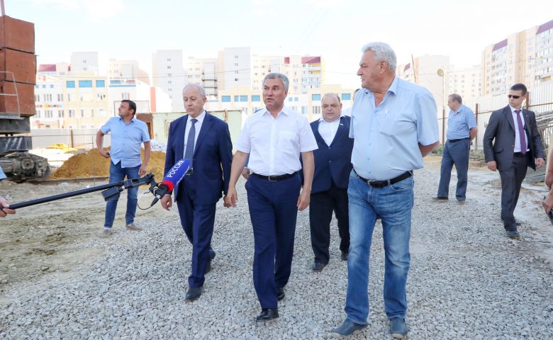 Продолжается рабочий визит Вячеслава Володина в Саратов