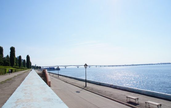 Верхний ярус набережной в Саратове сделают пешеходным