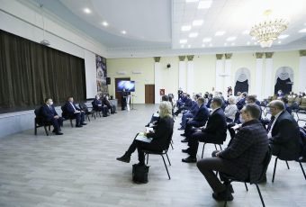 Вячеслав Володин: «Отдыхает местная элита, кто на Канарах, кто на Мальдивах, и говорят все время о том, что жизнь тяжелая»