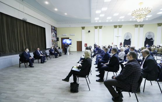Вячеслав Володин: «Отдыхает местная элита, кто на Канарах, кто на Мальдивах, и говорят все время о том, что жизнь тяжелая»
