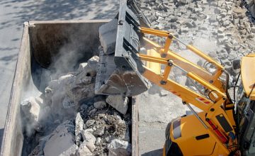 Борьба с точечной торговлей идет в Саратове