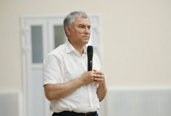 Вячеслав Володин призвал избавиться от аффилированности в саратовском здравоохранении