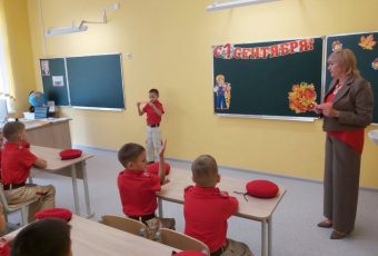 Новая школа в 11-м микрорайоне пос. Солнечный-2 открыла двери для первых учеников