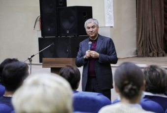 Вячеслав Володин поднял вопрос финансирования детских садов и школ