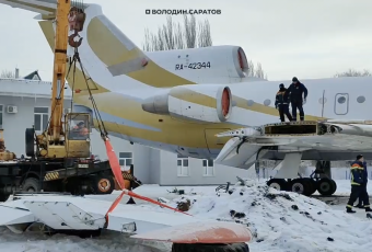 Самолету ЯК-42 обновили крылья