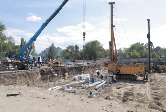 В поселке Соколовом планируют построить ледовую арену и бассейн