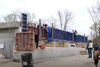 Ход строительства второго этапа путепровода в Татищевском районе
