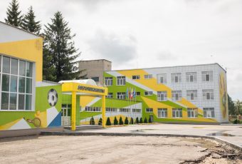 Лицей в Татищевском районе расширится на 240 дополнительных мест