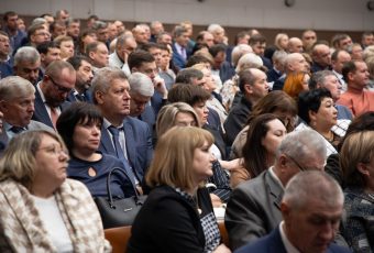 Володин о главах сельских поселений: у них нет бюджета, даже ручку из дома приносят…