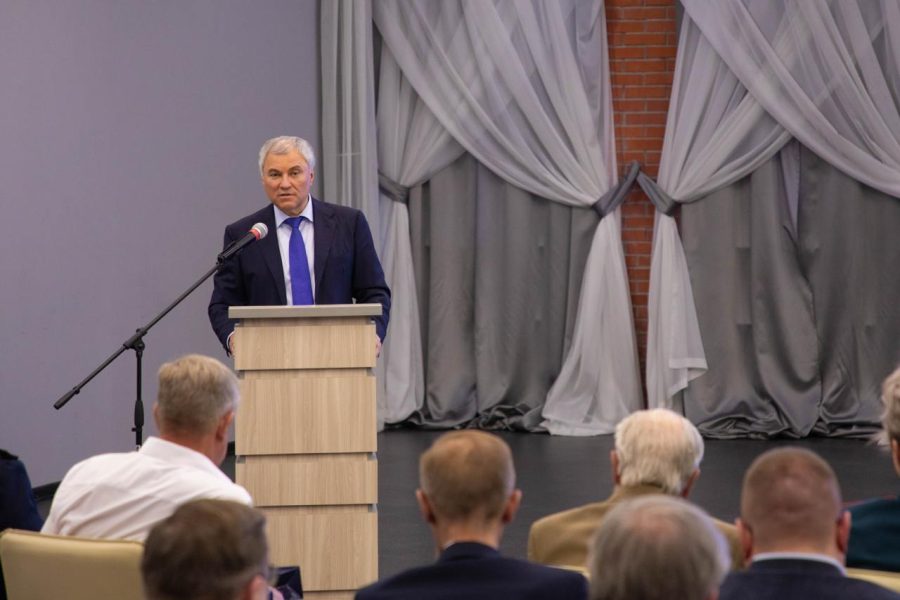 Обсудили решение вопроса по обеспечению жильем детей-сирот в Саратовской области
