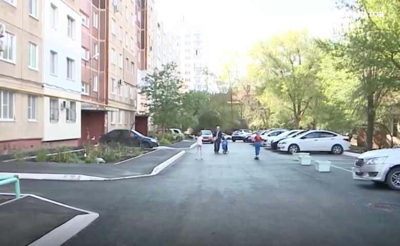 … Им просто-напросто надо взять и уйти. Все поймут это
