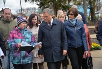 Председатель Государственной Думы проверил реконструкцию городского парка в Вольске