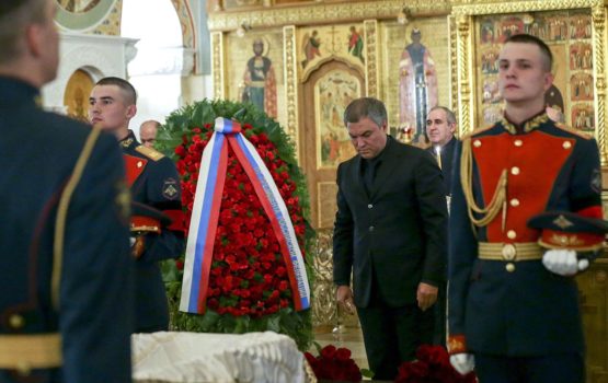 Прощание со Станиславом Говорухиным состоялось на Новодевичьем кладбище