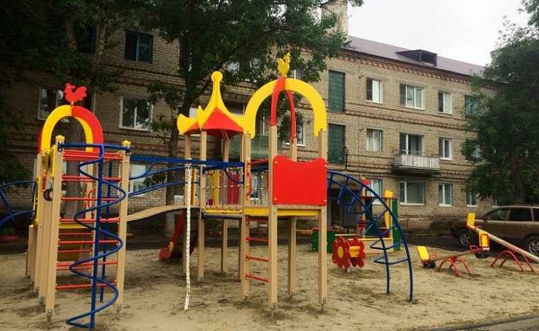 Жители Вольска: «Мы просили у Володина качели, а получили целый город»
