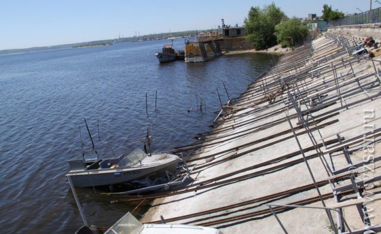 Николай Панков: Город и Минстрой должны активнее контролировать качество строительства лодочных баз