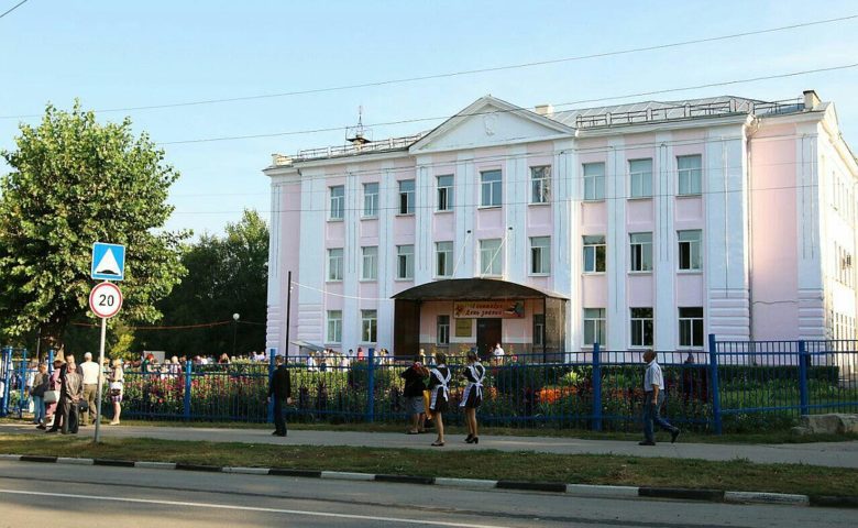 В поселке Елшанка возводится пристройка к 89-й гимназии