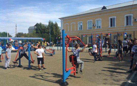 По инициативе Вячеслава Володина в Александровом Гае открыта спортплощадка