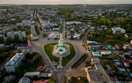 Дети поздравили Вольск с днём рождения первыми