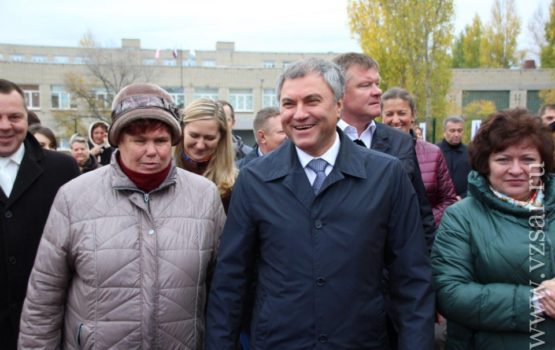 Вячеслав Володин в саратовской гимназии: Молодцы! Просто молодцы!