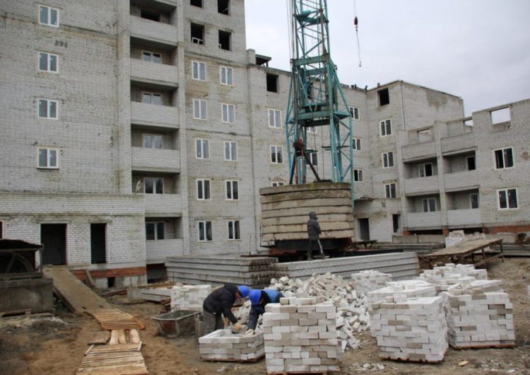 Председатель ГД призвал начать строительство поликлиники в Елшанке