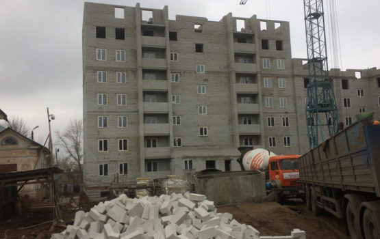 Николай Панков строителям дома в Елшанке: Нужно поднимать планку