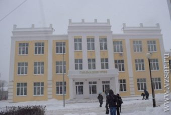 Ряд недочетов обнаружили при возведении пристройки к 89-ой гимназии в Елшанке