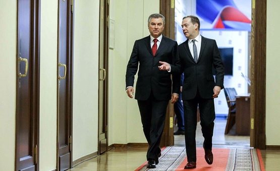 Вячеслав Володин обсудил строительство двух школ с Дмитрием Медведевым