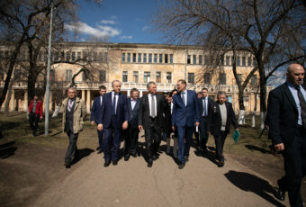 Судьбу Дома офицеров ветераны авиации обсудили в Вячеславом Володиным