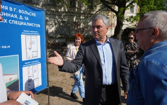 Здание старого роддома в Вольске станет жильем для молодых врачей