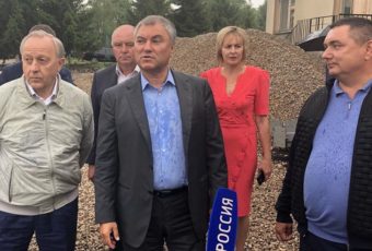 Вячеслав Володин посетил строительную площадку в Романовке
