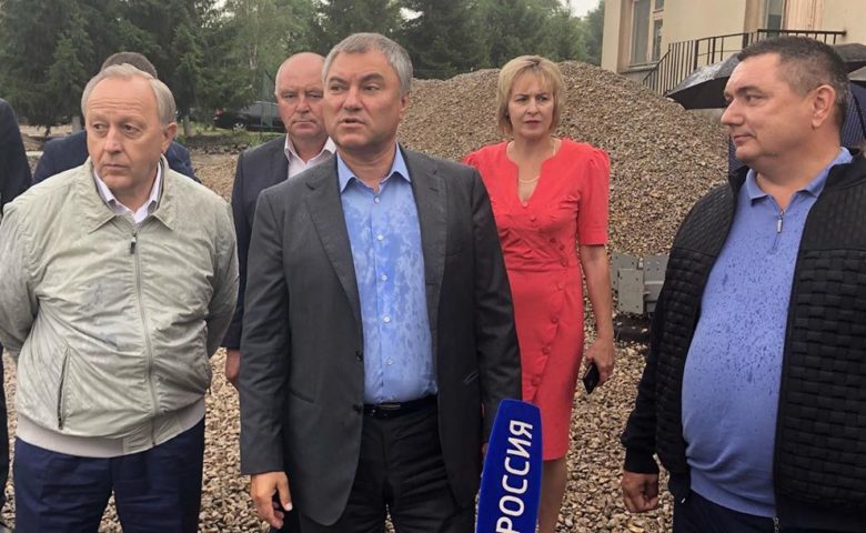 Вячеслав Володин посетил строительную площадку в Романовке