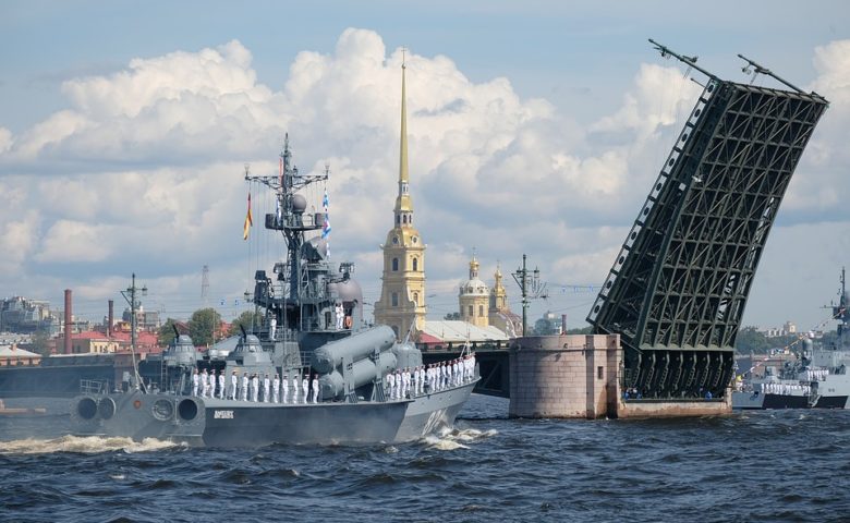 Председатель Государственной Думы поздравил военных моряков с Днем ВМФ
