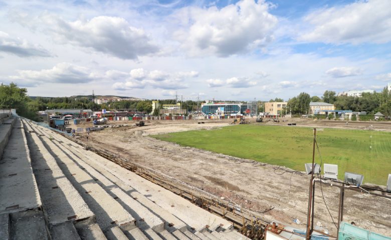 На стадионе «Волга» в Саратове полным ходом идет реконструкция