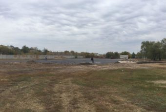 В Перелюбе строят универсальный спорткомплекс