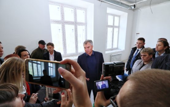 Одно из учебных направлений в новом Предуниверсарии будет курировать Евгений Миронов
