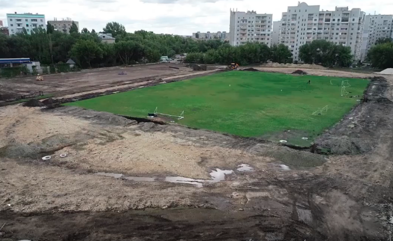 Первый этап работ по реконструкции спортсооружений идет на стадионе «Волга»