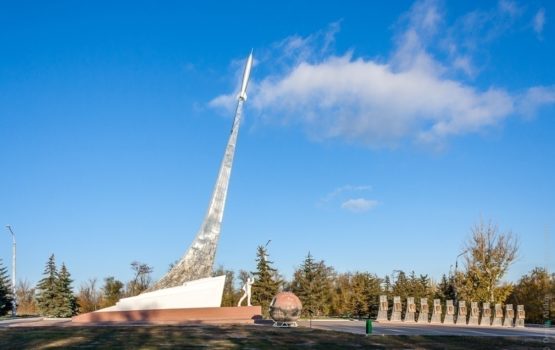 Вячеслав Володин и Роман Абрамович находятся на месте приземления Юрия Гагарина в Энгельсском районе