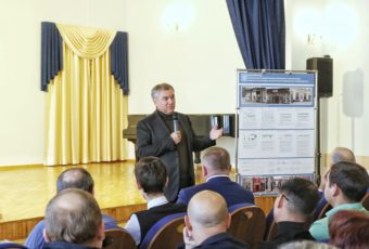 Вячеслав Володин во время рабочей поездки в регион затронул тему строительства тротуаров в Саратове