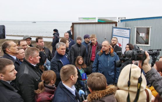 Подрядчик пляжа в Саратове обещал нагнать отставание от графика