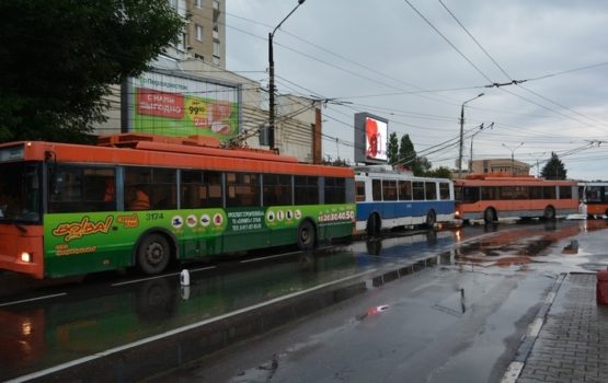 Жители Энгельса попросили передать городу 20 троллейбусов