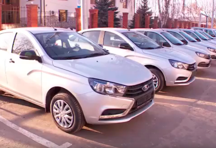 В Балашовский район пришли новые автомобили для экстренных служб